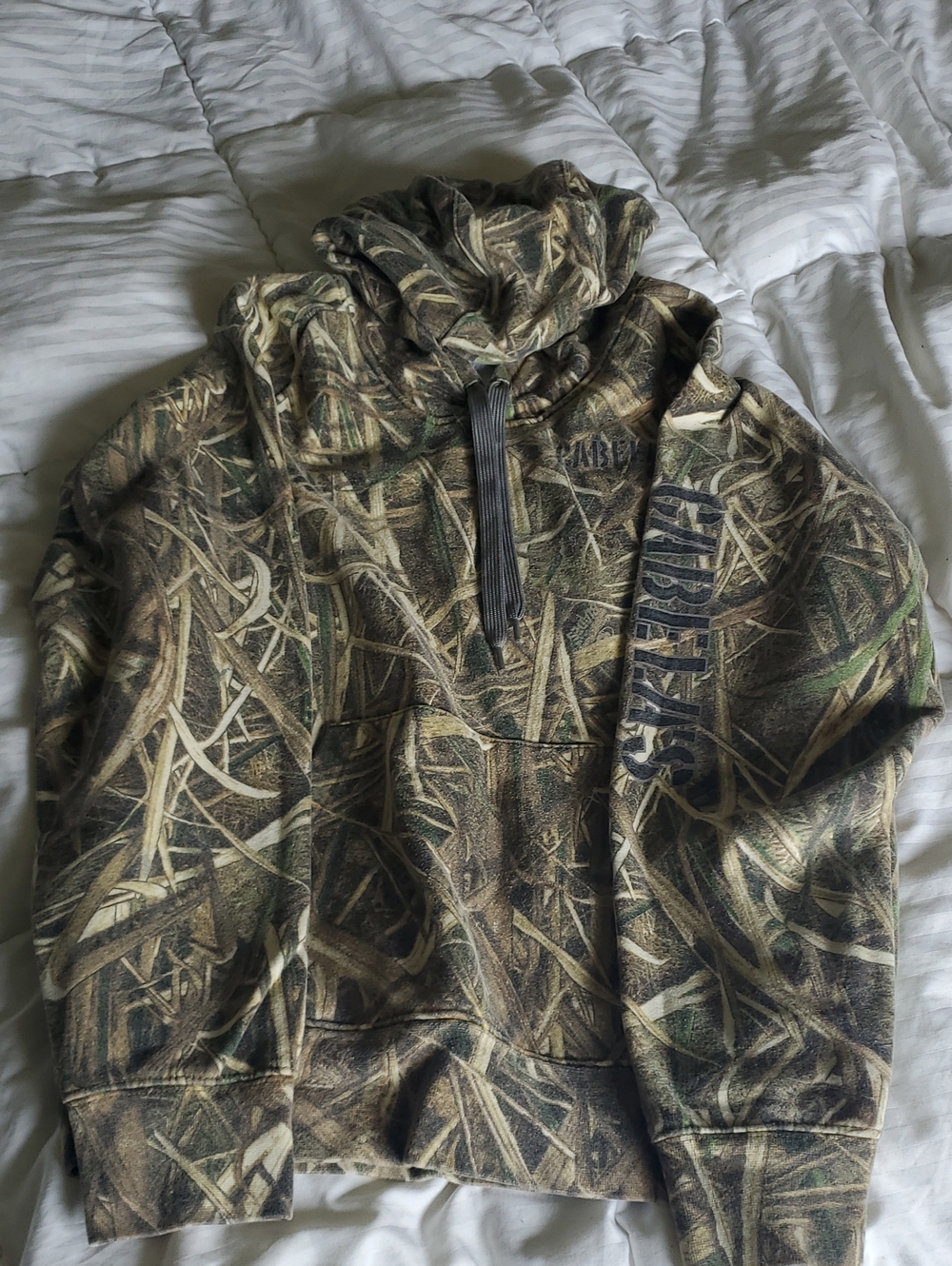 Cabela's Realtree Camo Hooded Pullover in Brown and Green